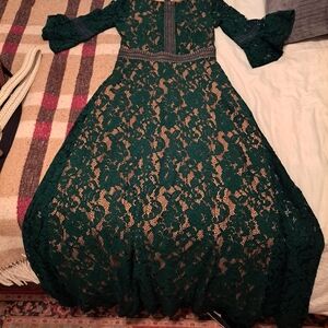 Elegant Green Lace Dress
